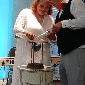 Meet your Posher, Julia